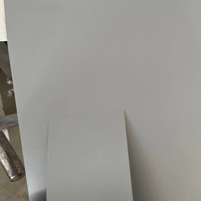 PPGL JISG3322 Ατσάλινη περιστροφή λευκή επικάλυψη PE 600-1250mm AZ50 ψευδάργυρος